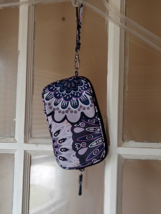 Vera Bradley Handbags - Vera Bradley Purple Floral Paisley Wristlet